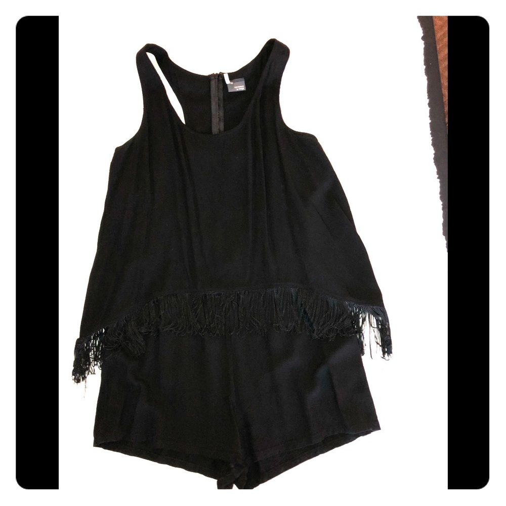 Razorback fringe black romper